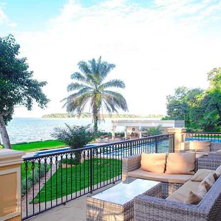 Brovad Sands Lodge Kalangala Екстер'єр фото